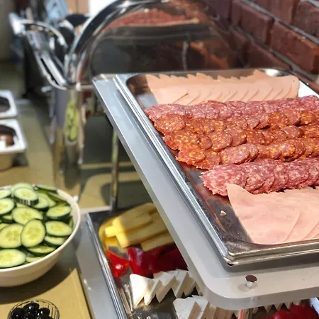 酒店 Sonio Boutique 3*